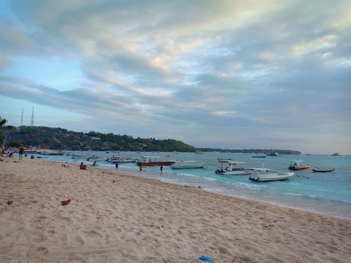 Dwiki Putra Home Stay Nusa Lembongan Eksteriør bilde