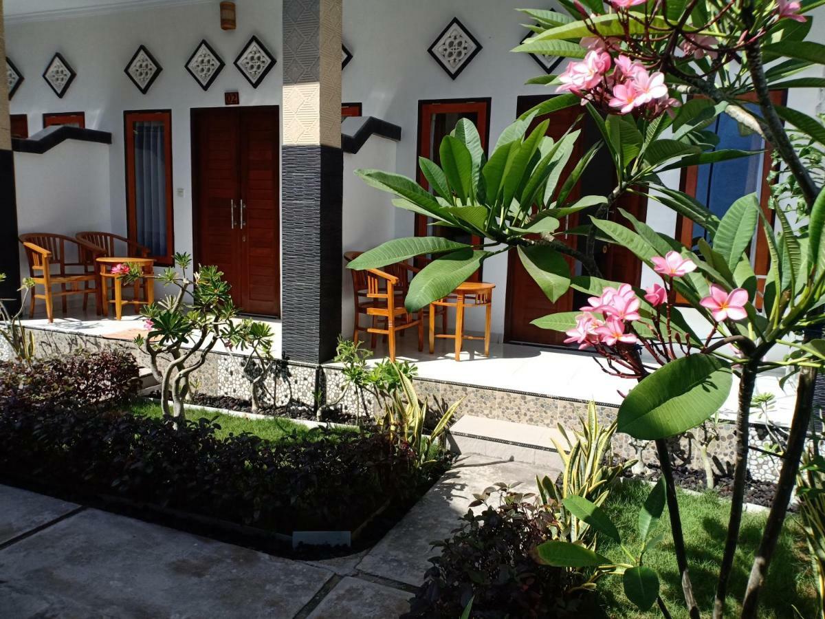 Dwiki Putra Home Stay Nusa Lembongan Eksteriør bilde